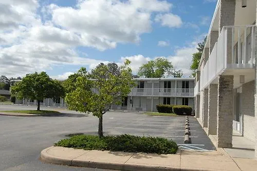 Quarterpath Inn & Suites Williamsburg