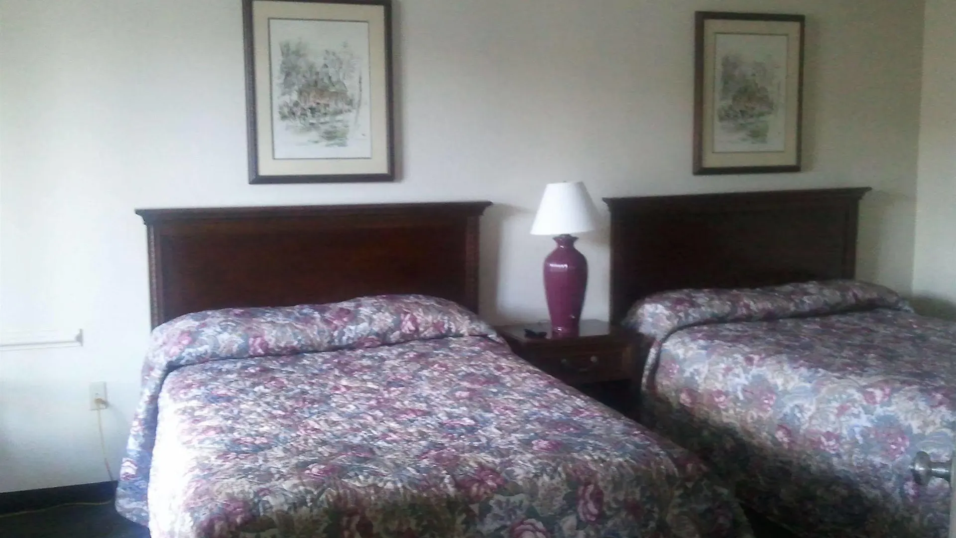 Quarterpath Inn & Suites Williamsburg United States